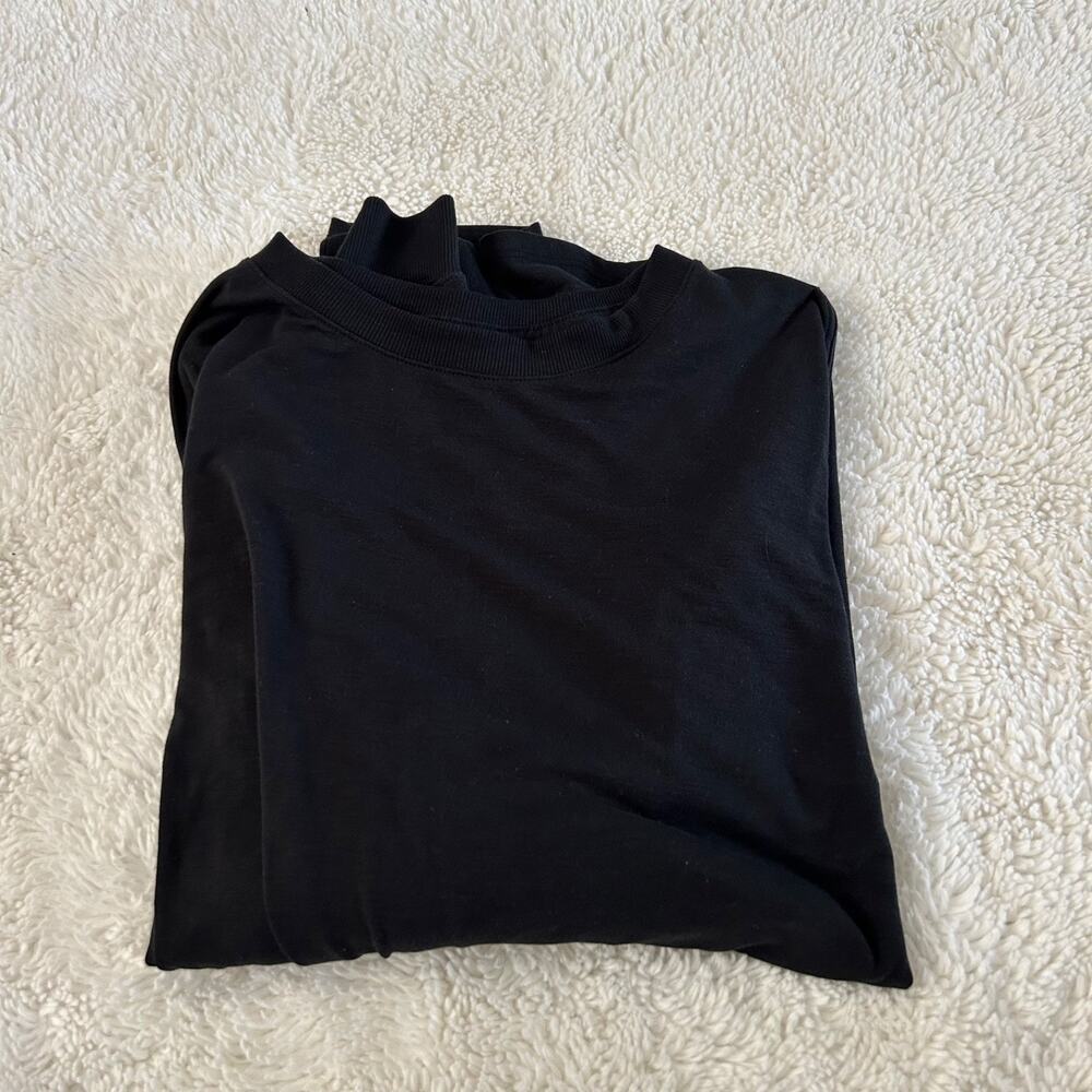 Nike Women’s Black Dri-Fit Long Sleeve Shirt L Yoga Athleisure Luxe Preppy Yoga